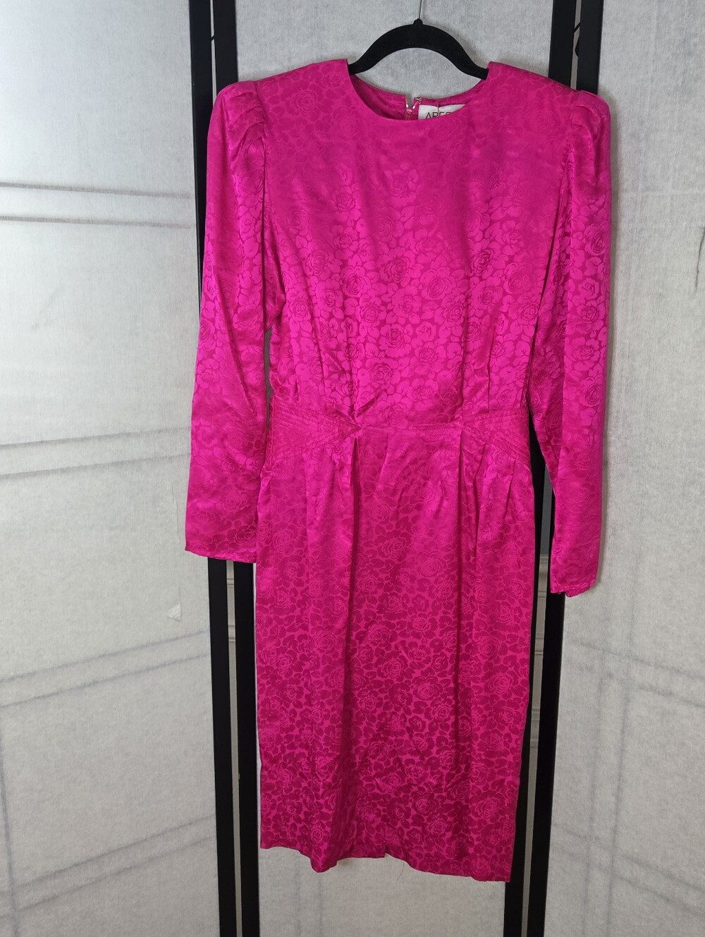 NWT Vintage 100% Silk Hot Pink Embossed Floral Small Dress Argenti Size 6 Party